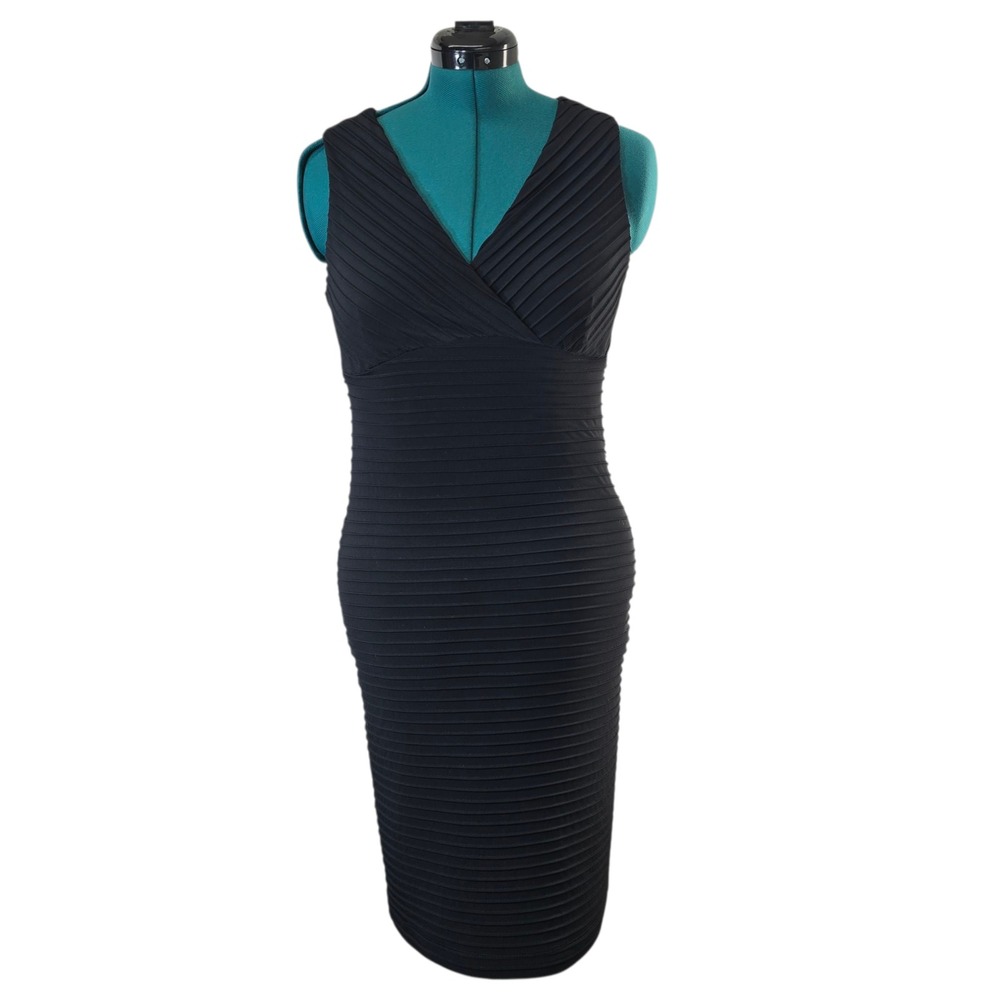 Unbranded Bodycon Dress Womens M Black Stretch Pleated V-Neck Sheath LBD Classic - Picture 1 of 8